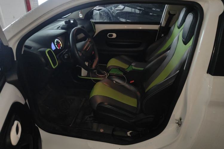 Used Roewe Clever 2021 302km All-Round Version Left Rear Seat