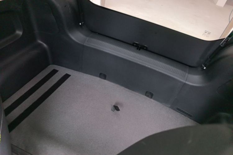Used Roewe Clever 2021 302km Excellence Edition Left Rear Seat