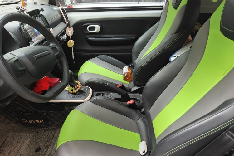 Used Roewe Clever 2021 302km Excellence Edition Left Rear Seat