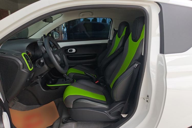 Used Roewe Clever 2021 302km All-Round Version Left Rear Seat