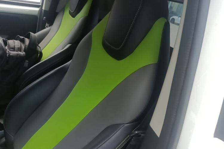 Used Roewe Clever 2021 302km All-Round Version Left Rear Seat