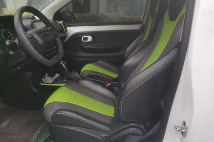 Used Roewe Clever 2021 302km Excellence Edition Left Rear Seat