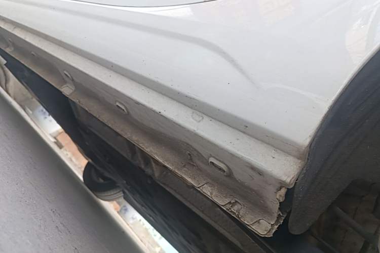 Used Roewe Clever 2021 302km Excellence Edition Left Side Sill