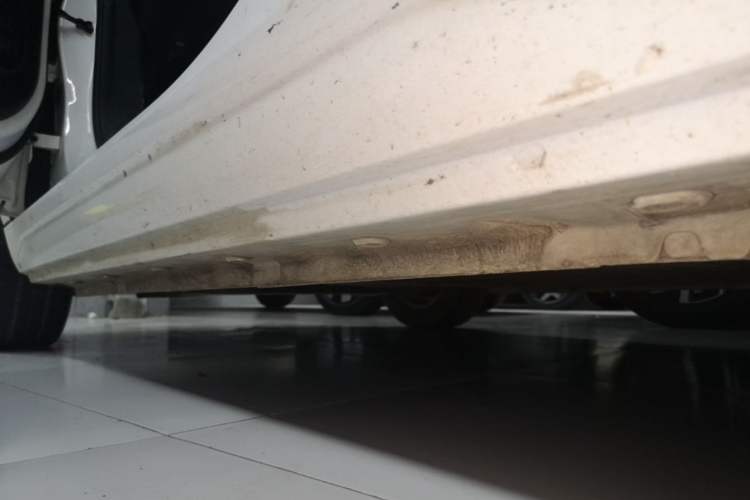 Used Roewe Clever 2021 302km Excellence Edition Left Side Sill