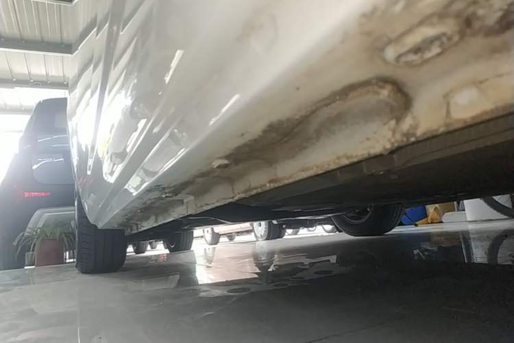 Used Roewe Clever 2021 302km Excellence Edition Left Side Sill