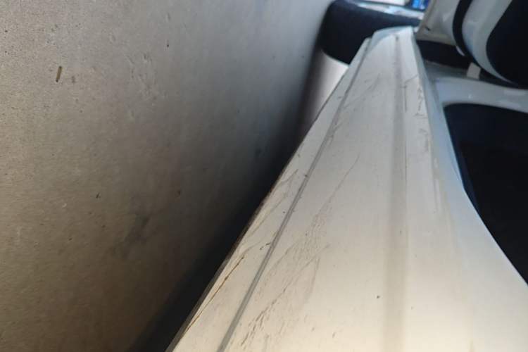 Used Roewe Clever 2021 302km All-Round Version Left Side Sill