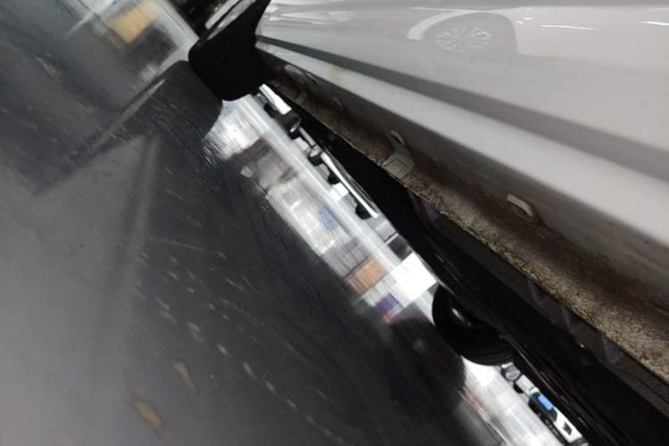 Used Roewe Clever 2021 302km Excellence Edition Left Side Sill