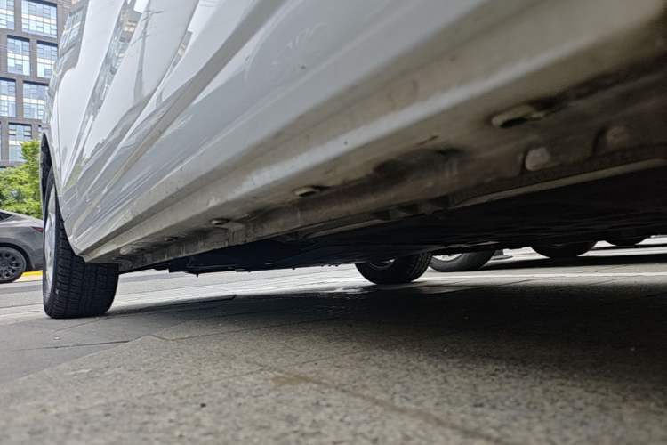Used Roewe Clever 2021 302km Excellence Edition Left Side Sill