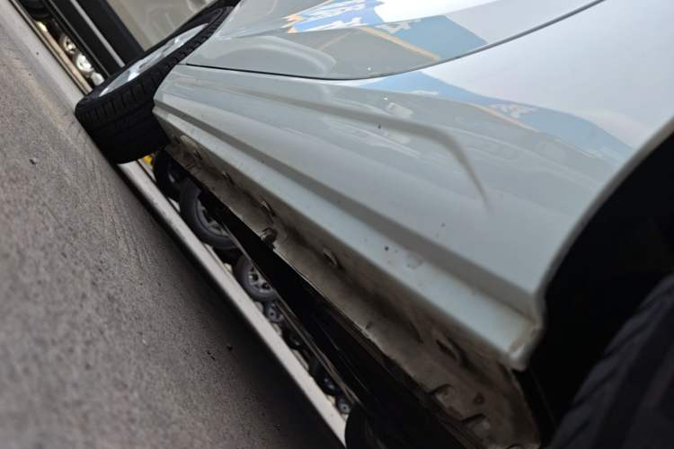Used Roewe Clever 2021 302km Excellence Edition Left Side Sill