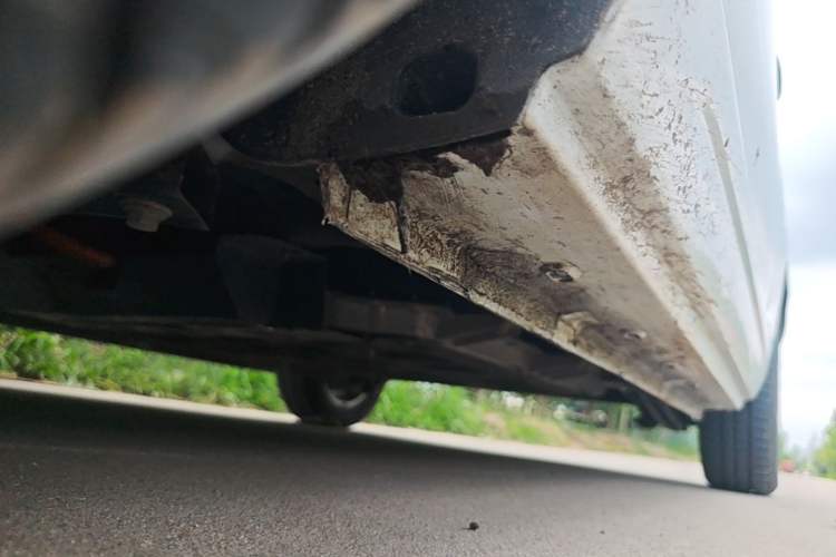 Used Roewe Clever 2021 302km All-Round Version Left Side Sill