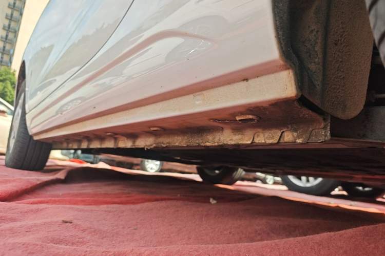Used Roewe Clever 2021 302km Excellence Edition Left Side Sill