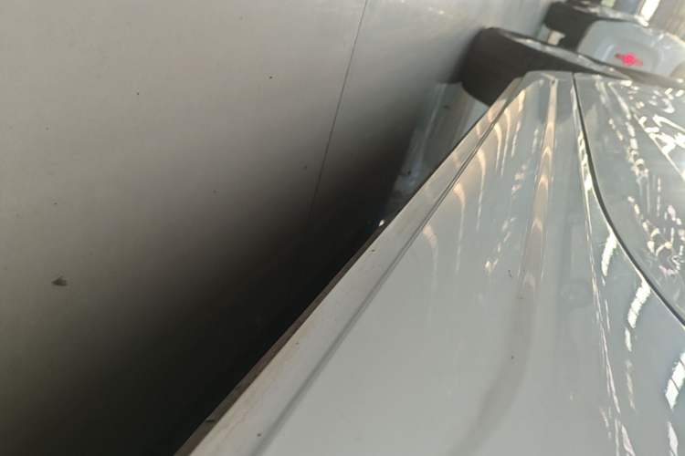 Used Roewe Clever 2021 302km All-Round Version Left Side Sill