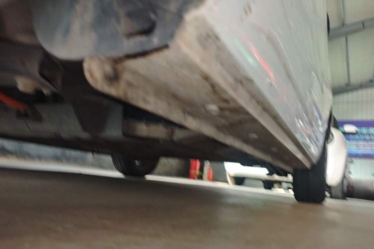 Used Roewe Clever 2021 302km All-Round Version Left Side Sill