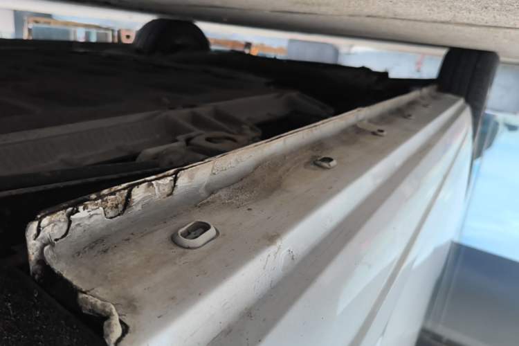 Used Roewe Clever 2021 302km Excellence Edition Left Side Sill