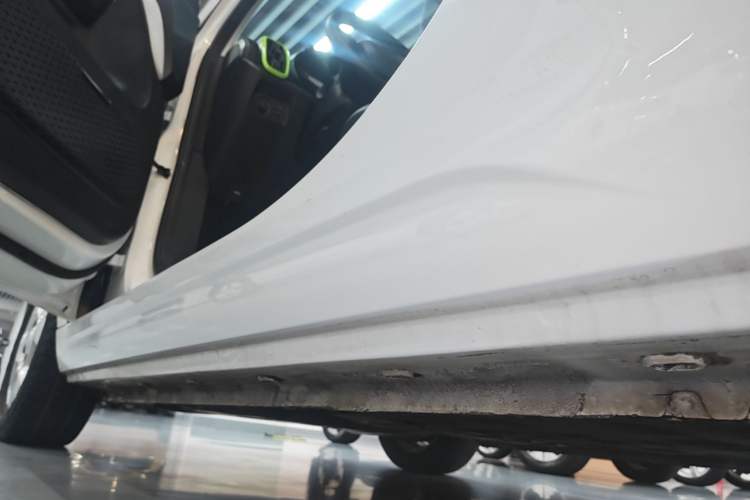 Used Roewe Clever 2021 302km Excellence Edition Left Side Sill