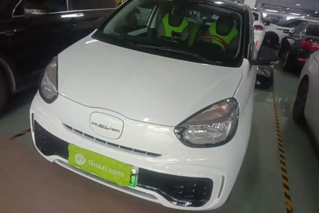 Used Roewe Clever 2021 302 km New Four-Seater Super-Efficient Version
