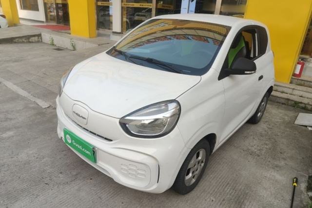 Used Roewe Clever 2021 302 km New Four-Seater Super-Efficient Version