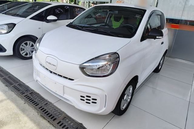 Used Roewe Clever 2021 302 km New Four-Seater Super-Efficient Version