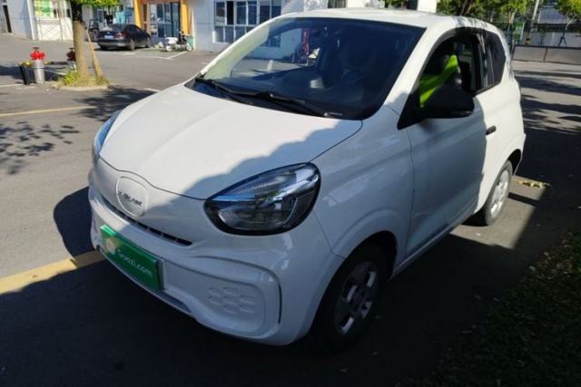 Used Roewe Clever 2021 302 km New Four-Seater Super-Efficient Version