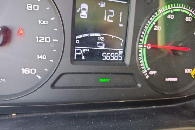 Used Roewe Clever 2021 302km Excellence Edition Odometer Close Up