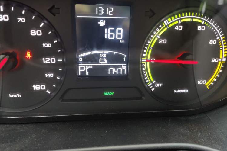 Used Roewe Clever 2021 302 km New Four-Seater Super-Efficient Version Odometer Close Up