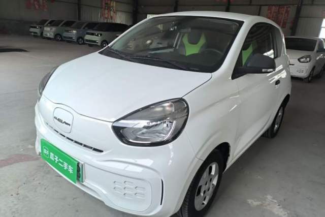 Used Roewe Clever 2021 302 km New Four-Seater Super-Efficient Version