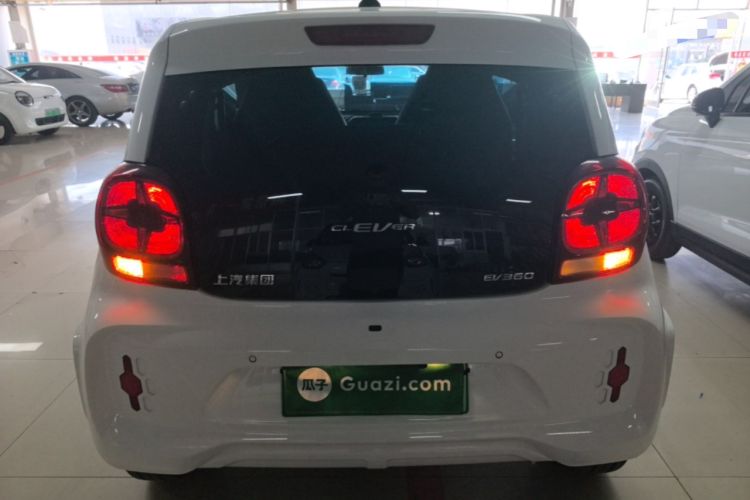 Used Roewe Clever 2021 302 km New Four-Seater Super-Efficient Version Rear