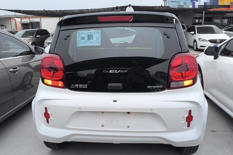Used Roewe Clever 2021 302 km New Four-Seater Super-Efficient Version Rear