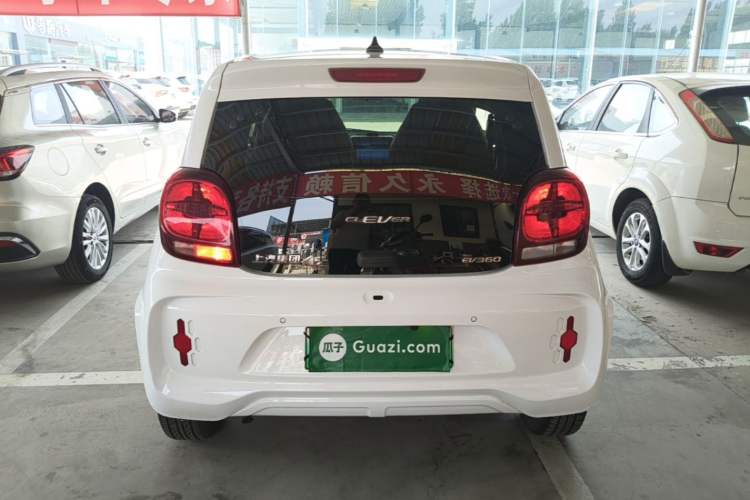 Used Roewe Clever 2021 302 km New Four-Seater Super-Efficient Version Rear