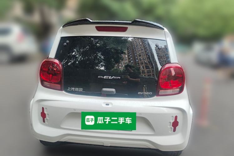 Used Roewe Clever 2021 302 km New Four-Seater Super-Efficient Version Rear