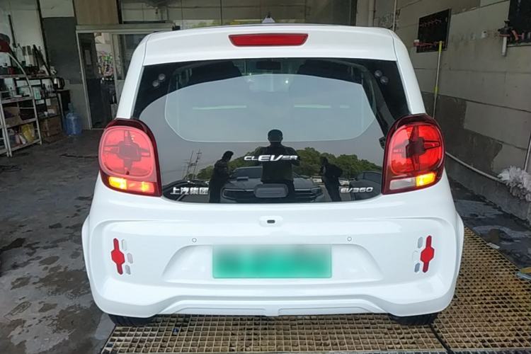 Used Roewe Clever 2021 302 km New Four-Seater Super-Efficient Version Rear