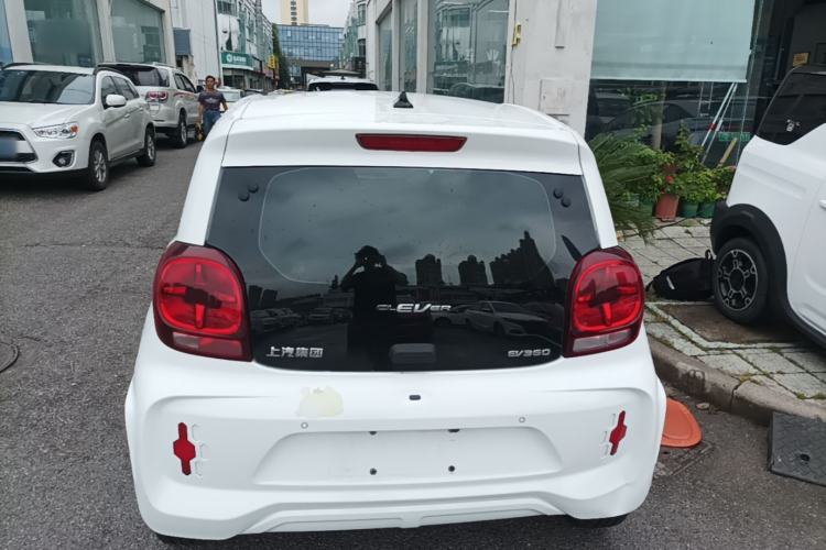 Used Roewe Clever 2021 302km All-Round Version Rear