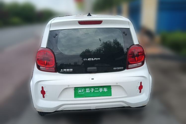 Used Roewe Clever 2021 302 km New Four-Seater Super-Efficient Version Rear