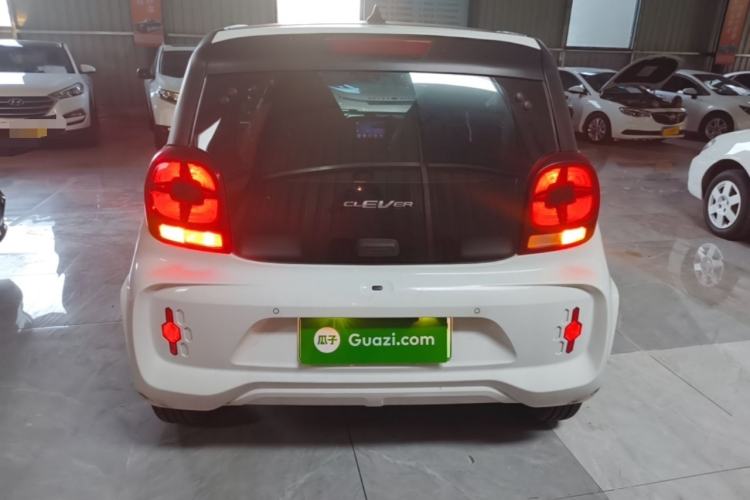 Used Roewe Clever 2021 302km All-Round Version Rear