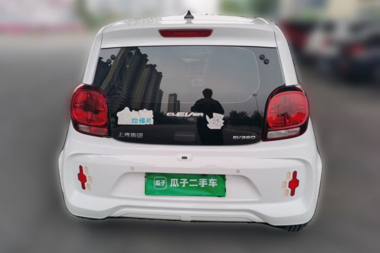 Used Roewe Clever 2021 302 km New Four-Seater Super-Efficient Version Rear