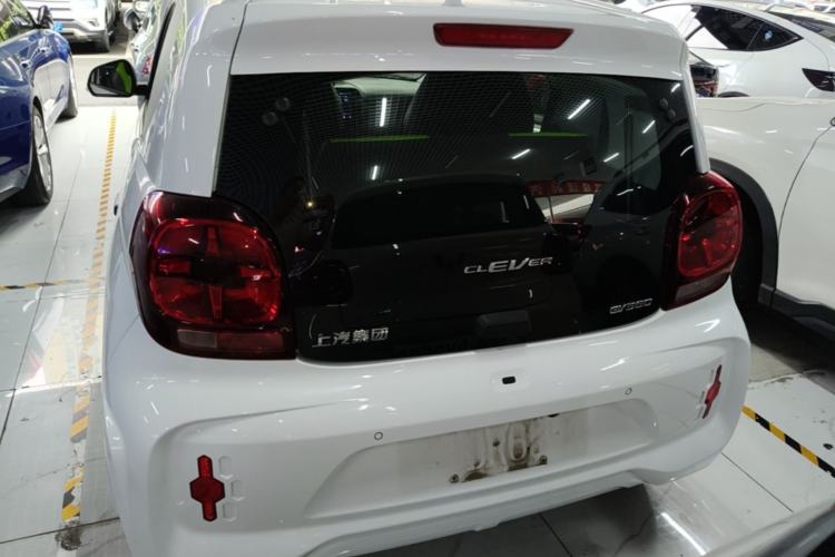 Used Roewe Clever 2021 302 km New Four-Seater Super-Efficient Version Rear