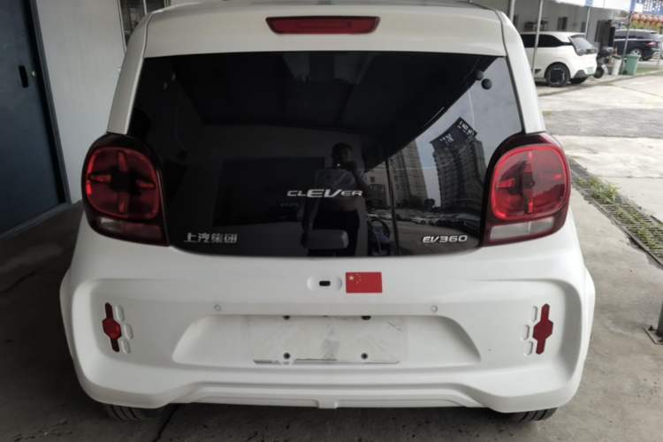 Used Roewe Clever 2021 302 km New Four-Seater Super-Efficient Version Rear