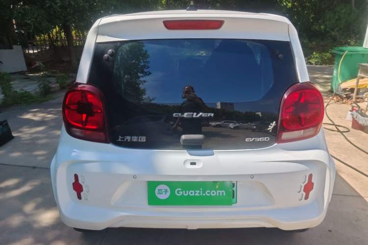Used Roewe Clever 2021 302km All-Round Version Rear