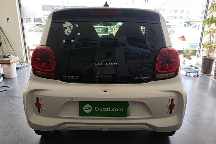 Used Roewe Clever 2021 302 km New Four-Seater Super-Efficient Version Rear