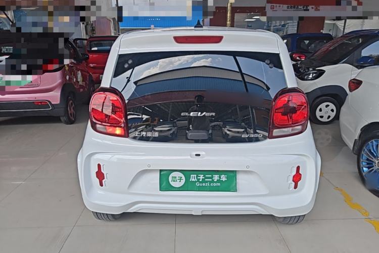 Used Roewe Clever 2021 302 km New Four-Seater Super-Efficient Version Rear