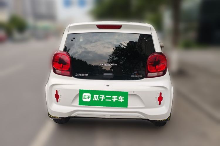 Used Roewe Clever 2021 302 km New Four-Seater Super-Efficient Version Rear