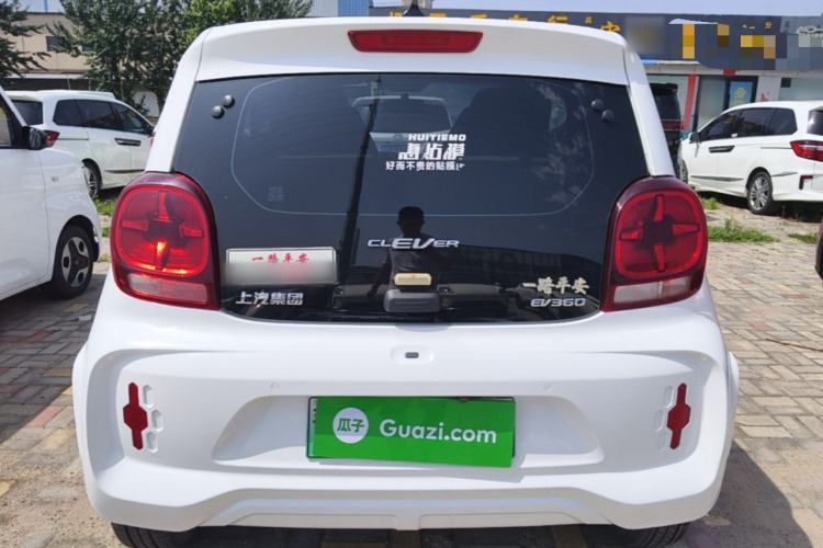 Used Roewe Clever 2021 302 km New Four-Seater Super-Efficient Version Rear