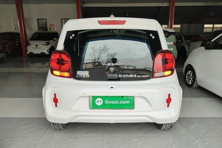 Used Roewe Clever 2021 302 km New Four-Seater Super-Efficient Version Rear