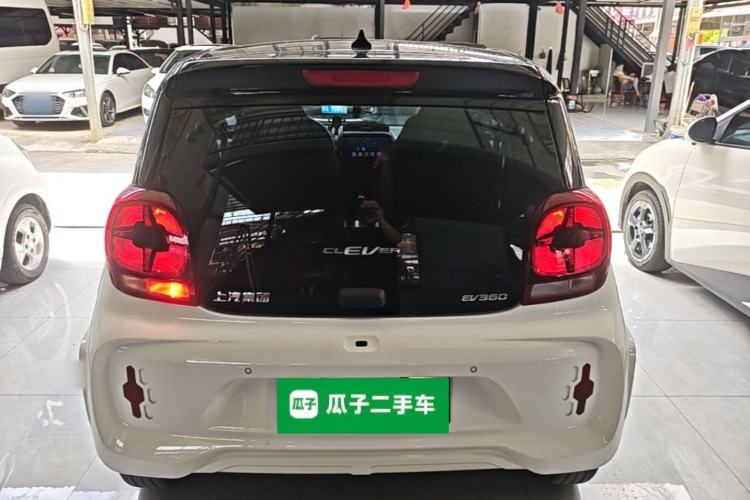 Used Roewe Clever 2021 302 km New Four-Seater Super-Efficient Version Rear