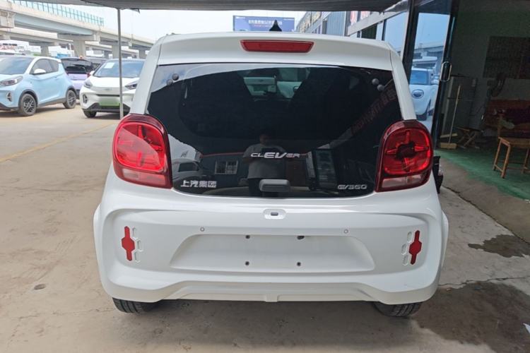 Used Roewe Clever 2021 302km All-Round Version Rear
