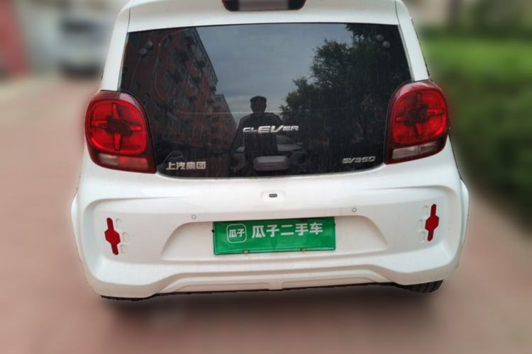 Used Roewe Clever 2021 302km All-Round Version Rear