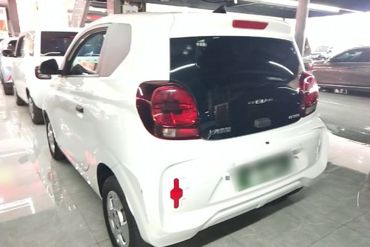 Used Roewe Clever 2021 302 km New Four-Seater Super-Efficient Version Rear Left 45 Deg