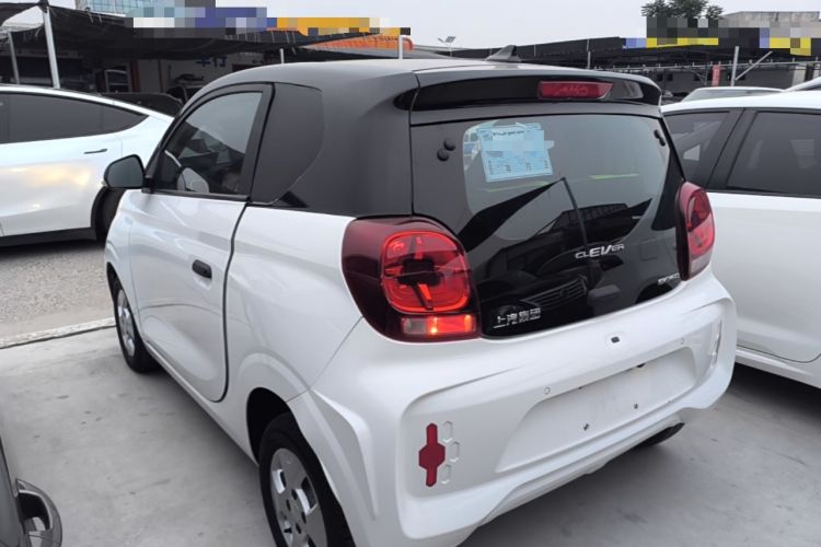 Used Roewe Clever 2021 302 km New Four-Seater Super-Efficient Version Rear Left 45 Deg