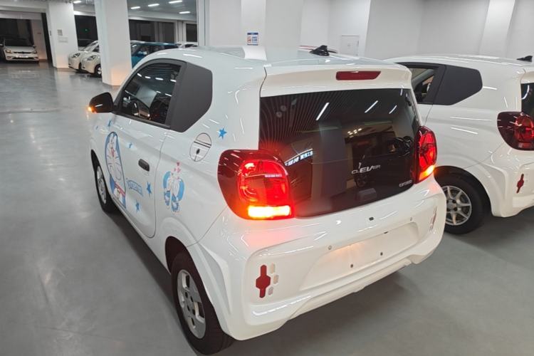 Used Roewe Clever 2021 302 km New Four-Seater Super-Efficient Version Rear Left 45 Deg