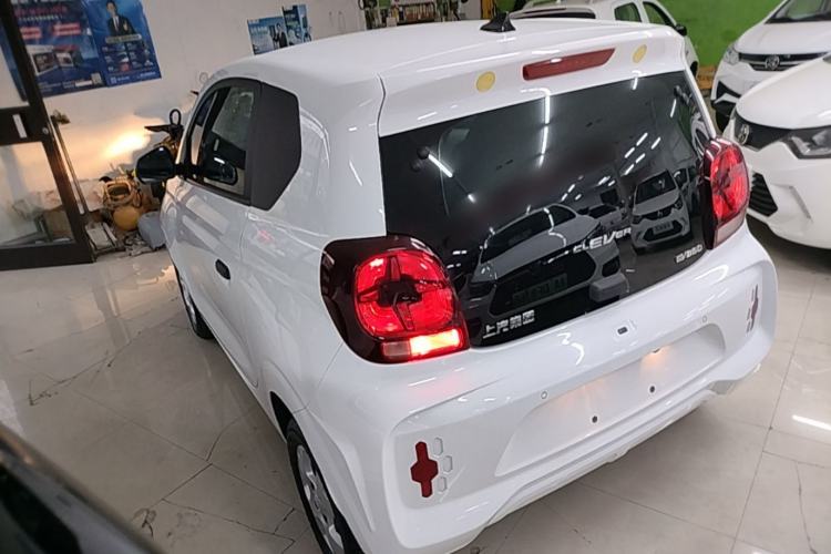 Used Roewe Clever 2021 302km Excellence Edition Rear Left 45 Deg